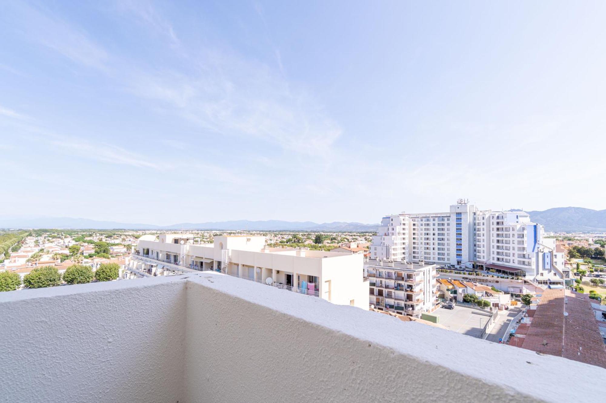Sol 8-Studio In The Beach & Downton Empuriabrava Esterno foto